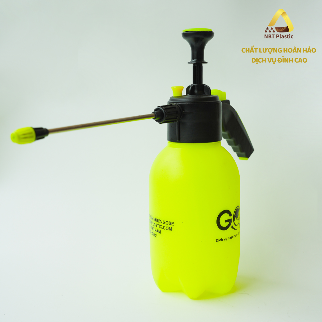 High quality 2-3 liter HDPE watering sprayer with long nozzle