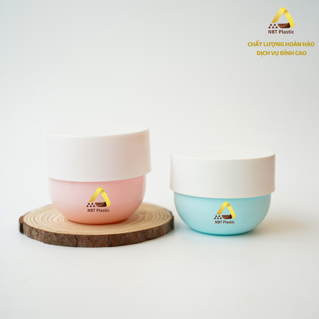 HDPE jar with large lid, 2 colors for cosmetics