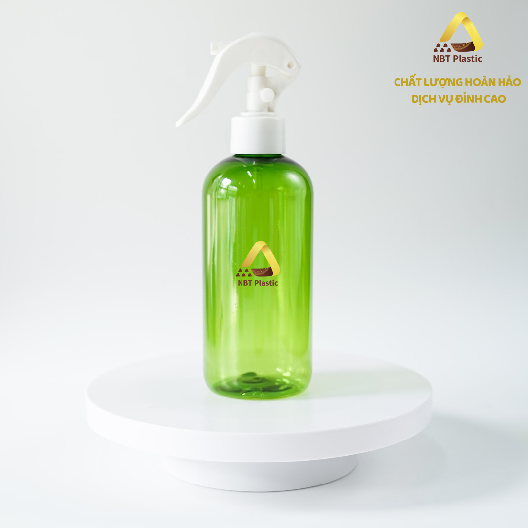 PET bottle of disinfectant spray, glass spray, capacity 300ml