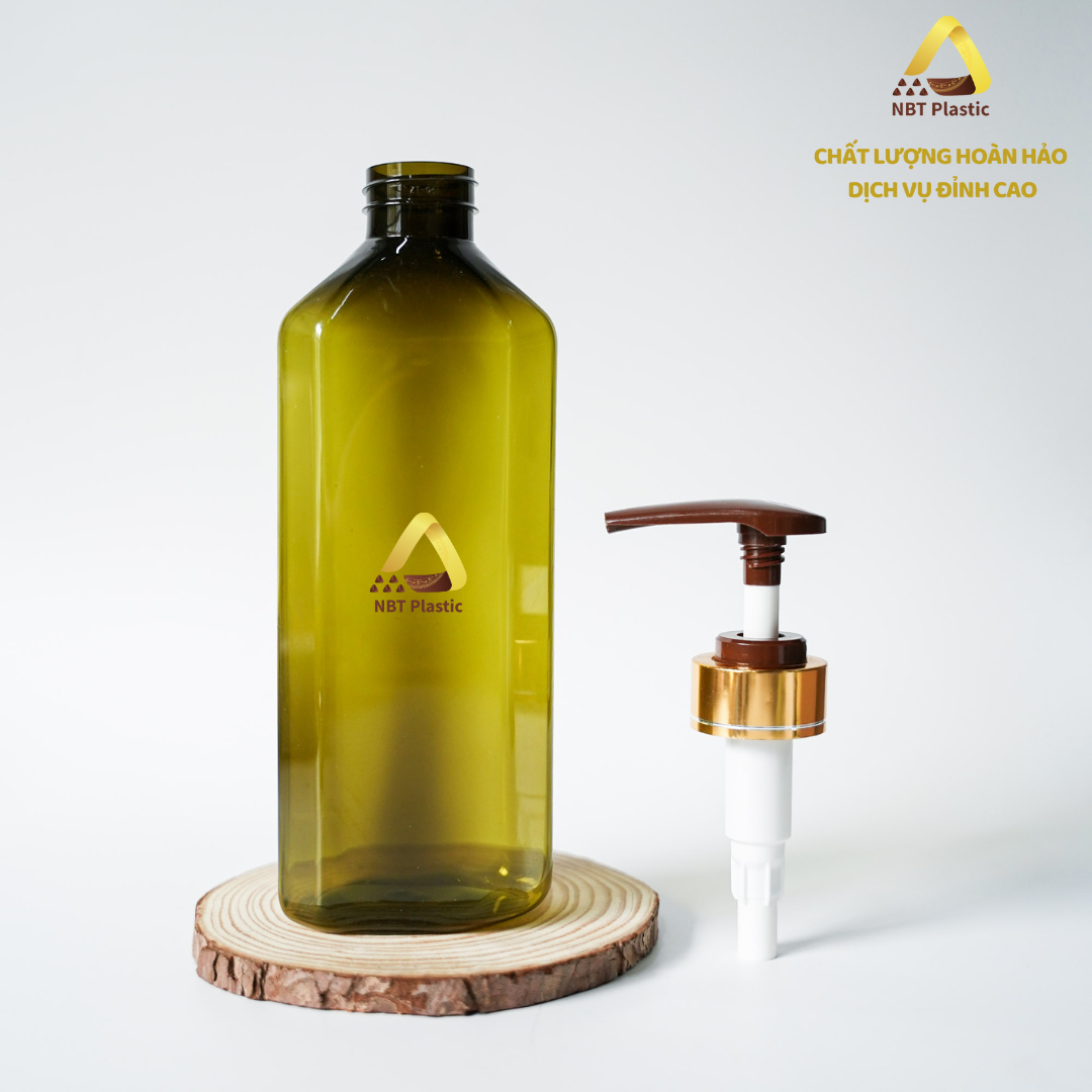 Best selling 550ml square cylindrical PET bottle with sloping shoulder